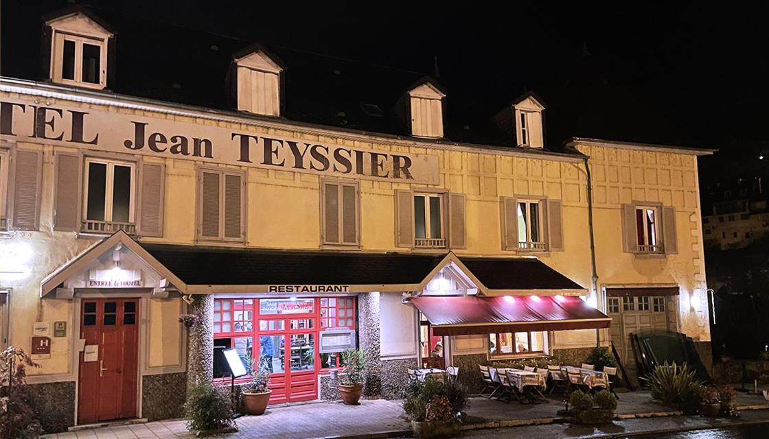 Logis Hotel Teyssier Uzerche Kültér fotó