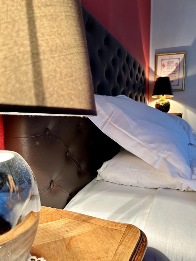 Logis Hotel Teyssier Uzerche Kültér fotó